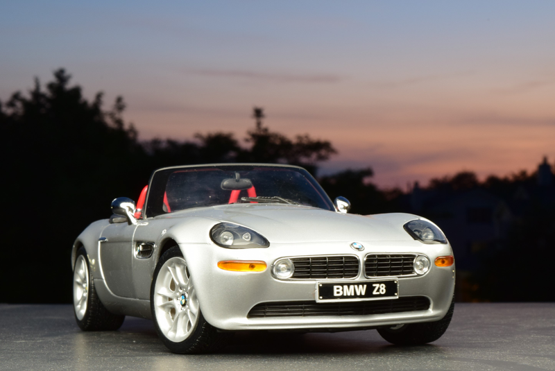 Illustration for article titled Diecasts After Dark: BMW Z8 or AMG GTC?